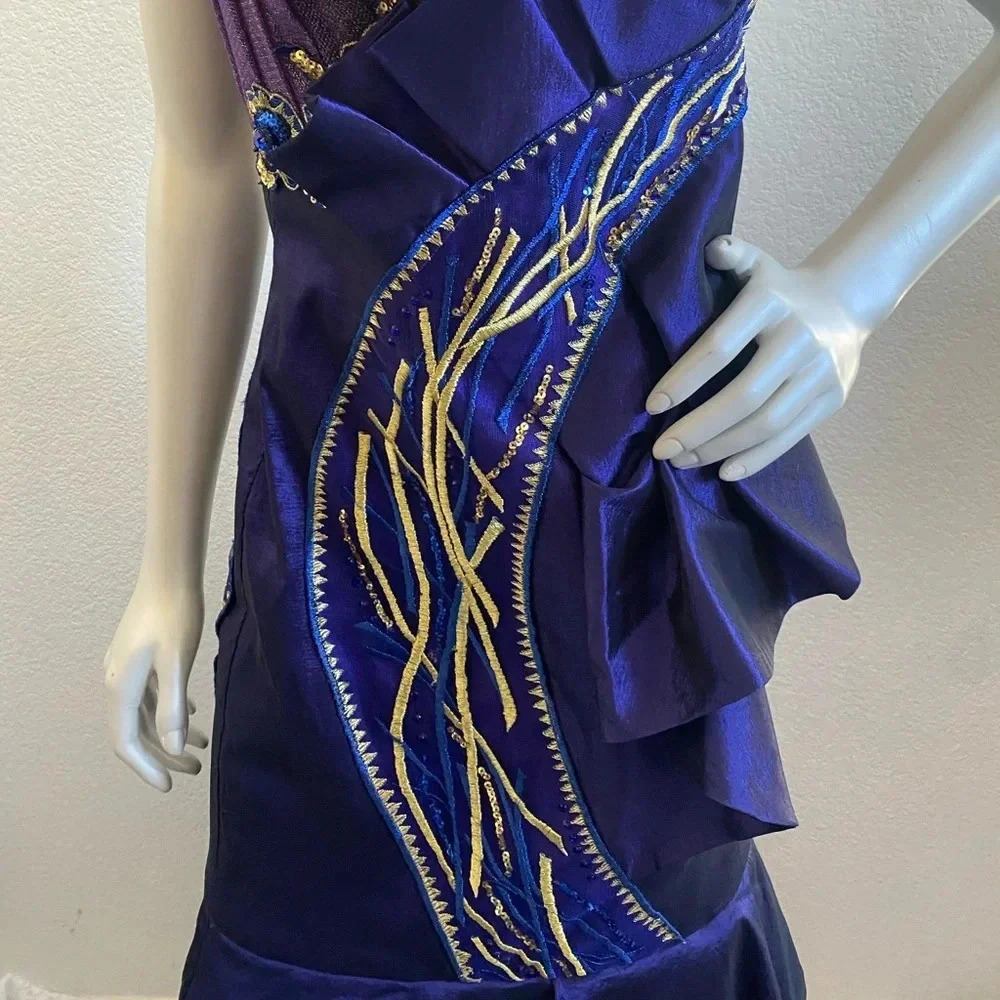 Aspeed One Shoulder Gown Size Small - Picture 15 of 17